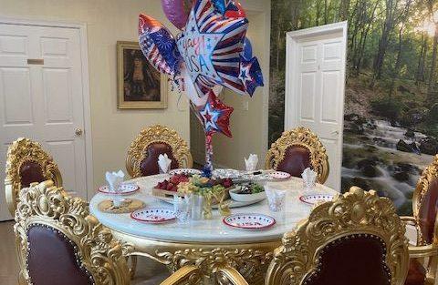Image of the activity table at Chateaux Serenity decorated for the 4th of July